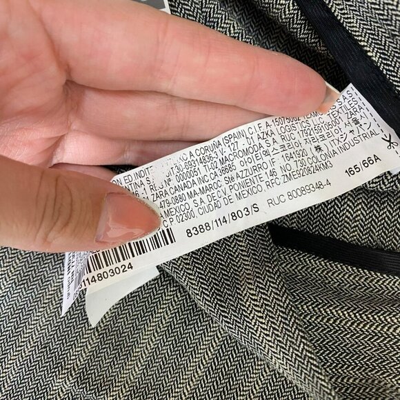 Zara Grey Striped Printed Pleated Mini Suit Short Size Small NWT - Picture 16 of 16